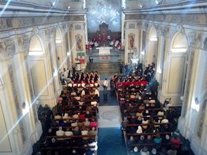 il papa a napoli incontra le suore di clausura