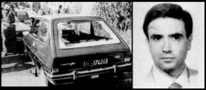 Il luogo dell'agguato e la foto del giudice Livatino Il luogo dell'agguato e la foto del giudice Livatino