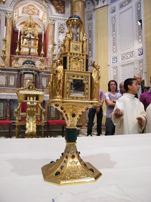 Il reliquiario della Madonna delle Lacrime Il reliquiario della Madonna delle Lacrime